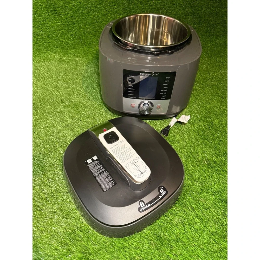 Pampered Chef Electric Multi Cooker Pressure Cooker‎ 6 Quart Gray Tested